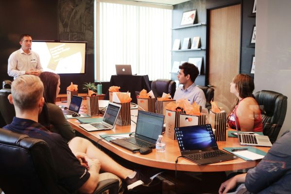 Top stratégies pour optimiser votre gestion d'entreprise en ligne